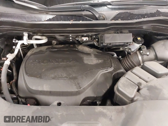 2024 Honda Passport Black Edition with VIN 5FNYF8H82RB002633, listed as a IAAI auction lot 42296310 with 12,991 mi miles and . Bid and sale history available at DreamBid. Image 10.