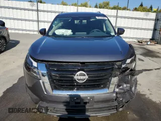 2025 Nissan Pathfinder SV with VIN 5N1DR3BA0SC210884, listed as a Copart auction lot 64903235 with 12,114 mi miles and Clean title. Bid and sale history available at DreamBid. Image 5.