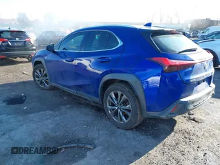 2019 Lexus UX 250h z VIN JTHU9JBH4K2015400, wystawiony jako IAAI lot #41525608 z przebiegiem Nie podano mil oraz . Historia ofert i sprzedaży dostępna na DreamBid. Obrazek 3.