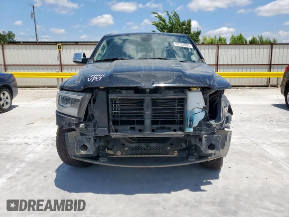 2020 Ram 1500 Laramie z VIN 1C6RREDT7LN306139, wystawiony jako Copart lot #62704995 z przebiegiem 118 657 mil mil oraz Szkoda całkowita • Salvage title. Historia ofert i sprzedaży dostępna na DreamBid. Obrazek 5.