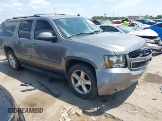 2007 Chevrolet Suburban LTZ with VIN 3GNFK163X7G142655, listed as a IAAI auction lot 42054756 with Not Provided miles. Bid and sale history available at carsss.com. Image 1.