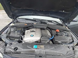 2006 BMW 5 Series 530i with VIN WBANE73566CM39893, listed as a IAAI auction lot 41882010 with 165,959 mi miles and . Bid and sale history available at carsss.com. Image 10.