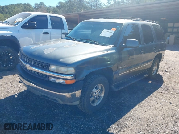 2001 Chevrolet Tahoe LT with VIN 1GNEK13T11J144185, listed as a IAAI auction lot 41647366 with 286,225 mi miles. Bid and sale history available at carsss.com. Image 2.