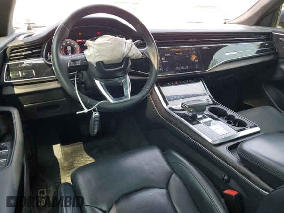 2019 Audi Q8 Prestige with VIN WA1FVAF11KD042250, listed as a Copart auction lot 60295425 with 165,420 mi miles and Salvage title. Bid and sale history available at DreamBid. Image 8.