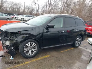 2017 Nissan Pathfinder SL with VIN 5N1DR2MM9HC664948, listed as a IAAI auction lot 41213747 with 93,521 mi miles. Bid and sale history available at carsss.com. Image 14.