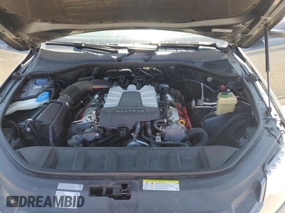 2015 Audi Q7 S line Prestige with VIN WA1DGAFE9FD002055, listed as a Copart auction lot 58073635 with 165,304 mi miles and Salvage title. Bid and sale history available at DreamBid. Image 11.