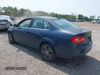 2006 Volkswagen Jetta с VIN 3VWSG81K76M670201, выставлен на аукционе IAAI как лот 42390643 с пробегом 90 794 миль миль и . История ставок и продаж доступна на DreamBid. Изображение 3.