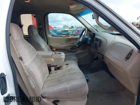 1997 Ford F-150 XL with VIN 1FTEX18L6VKC06859, listed as a IAAI auction lot 41592418 with 274,814 mi miles. Bid and sale history available at carsss.com. Image 5.