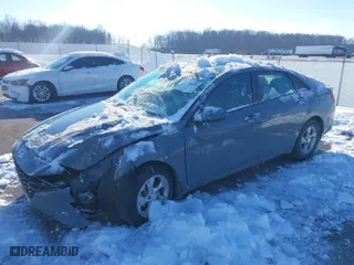 2022 Hyundai Elantra SE with VIN KMHLL4AG8NU259886, listed as a IAAI auction lot 41270628 with 65,457 mi miles. Bid and sale history available at carsss.com. Image 2.