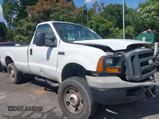 2007 Ford F-250 XL with VIN 1FTNF21587EB52213, listed as a IAAI auction lot 42344928 with 503,816 mi miles and . Bid and sale history available at DreamBid. Image 1.