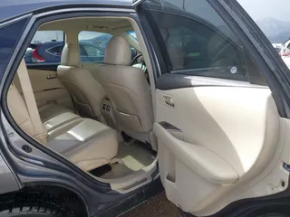 2013 Lexus RX 450h z VIN JTJBC1BAXD2051251, wystawiony jako IAAI lot #41746439 z przebiegiem 123 342 mil mil oraz . Historia ofert i sprzedaży dostępna na DreamBid. Obrazek 8.