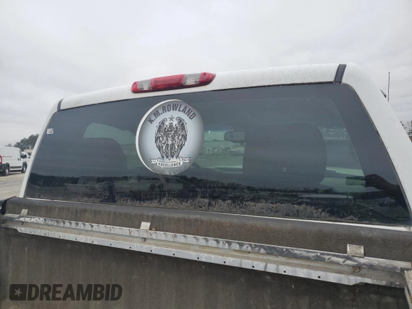 2008 GMC Sierra 1500 with VIN 1GTHC24KX8E133350, listed as a Copart auction lot 89265915 with 300,420 mi miles and Salvage Title. Bid and sale history available at DreamBid. Image 10.