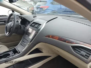 2013 Lincoln MKZ Hybrid with VIN 3LN6L2LUXDR805162, listed as a IAAI auction lot 41712177 with 53,784 mi miles. Bid and sale history available at carsss.com. Image 5.