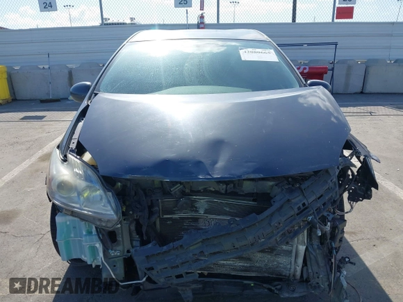 2014 Toyota Prius with VIN JTDKN3DPXE3054379, listed as a IAAI auction lot 42080665 with Not provided miles and . Bid and sale history available at DreamBid. Image 12.