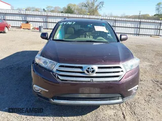 2012 Toyota Highlander Limited with VIN 5TDDK3EH2CS095433, listed as a IAAI auction lot 41833700 with 118,446 mi miles. Bid and sale history available at carsss.com. Image 13.