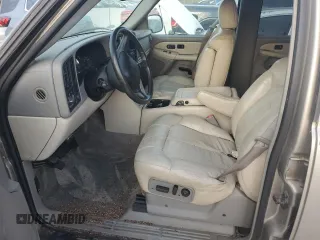 2002 Chevrolet Suburban LT with VIN 1GNEC16Z32J200707, listed as a Copart auction lot 75382404 with 0 mi miles and Non Repairable. Bid and sale history available at carsss.com. Image 7.