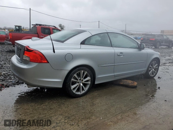 2011 Volvo C70 T5 with VIN YV1672MC7BJ109858, listed as a Copart auction lot 49588955 with 69,990 mi miles and Salvage Title. Bid and sale history available at carsss.com. Image 3.