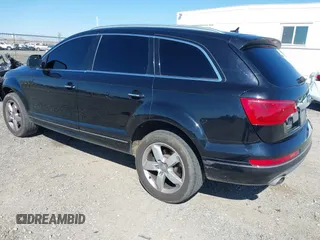 2013 Audi Q7 3.0L TDI Premium Plus with VIN WA1LMAFE7DD009295, listed as a IAAI auction lot 41895084 with 151,954 mi miles. Bid and sale history available at carsss.com. Image 3.
