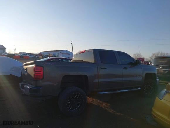 2015 Chevrolet Silverado 1500 LT with VIN 3GCUKREC8FG201619, listed as a IAAI auction lot 41853656 with 147,554 mi miles. Bid and sale history available at carsss.com. Image 13.