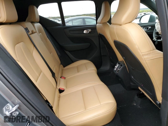 2019 Volvo XC40 Momentum z VIN YV4162UK3K2150716, wystawiony jako Copart lot #68485392 z przebiegiem 44 253 mil mil oraz . Historia ofert i sprzedaży dostępna na DreamBid. Obrazek 11.