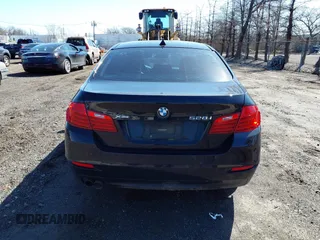 2015 BMW 5 Series 528i xDrive with VIN WBA5A7C50FD621076, listed as a IAAI auction lot 41823319 with 113,631 mi miles and . Bid and sale history available at carsss.com. Image 17.