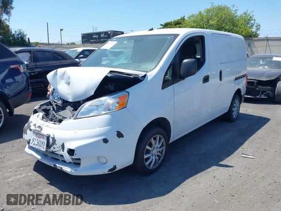 2020 Nissan NV200 S with VIN 3N6CM0KN4LK696897, listed as a IAAI auction lot 42317028 with 105,230 mi miles and . Bid and sale history available at DreamBid. Image 20.