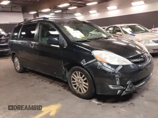 2009 Toyota Sienna XLE with VIN 5TDZK22C19S232024, listed as a IAAI auction lot 42081485 with 179,257 mi miles. Bid and sale history available at carsss.com. Image 1.