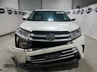 2017 Toyota Highlander XLE with VIN 5TDJZRFH3HS517636, listed as a Copart auction lot 55115505 with 159,202 mi miles and Clean title. Bid and sale history available at DreamBid. Image 5.