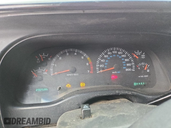 2000 Dodge Dakota Sport with VIN 1B7GG22N9YS708746, listed as a Copart auction lot 47067725 with 292,586 mi miles and Salvage Title. Bid and sale history available at carsss.com. Image 9.