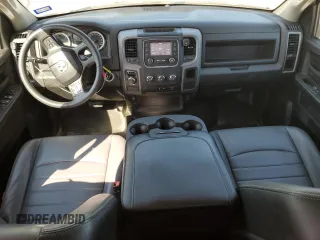 2021 Ram 1500 Tradesman z VIN 1C6RR6FG8MS550584, wystawiony jako Copart lot #74936194 z przebiegiem 49 515 mil mil oraz Szkoda całkowita • Salvage title. Historia ofert i sprzedaży dostępna na DreamBid. Obrazek 8.