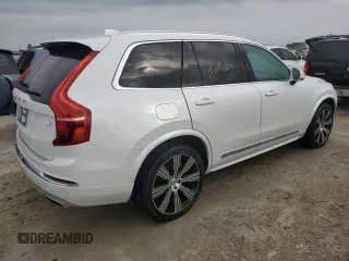 2021 Volvo XC90 Inscription Expression with VIN YV4BR0CL5M1763097, listed as a Copart auction lot 76140064 with 0 mi miles and Non Repairable. Bid and sale history available at carsss.com. Image 3.