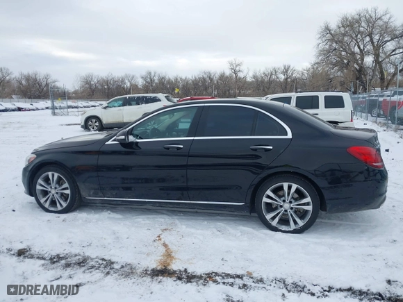 2015 Mercedes-Benz C-Class C 300 with VIN 55SWF4JB9FU048363, listed as a IAAI auction lot 41324130 with 101,595 mi miles. Bid and sale history available at carsss.com. Image 14.