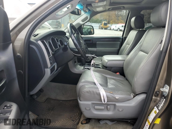 2011 Toyota Sequoia SR5 with VIN 5TDBY5G18BS053753, listed as a Copart auction lot 78487354 with 243,285 mi miles and Clean Title. Bid and sale history available at carsss.com. Image 7.