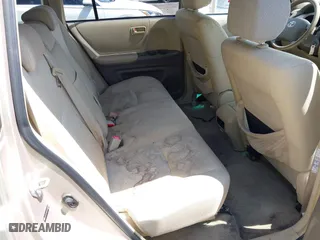 2006 Toyota Highlander with VIN JTEGP21A660103005, listed as a IAAI auction lot 41806730 with 262,838 mi miles. Bid and sale history available at carsss.com. Image 8.
