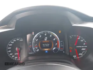 2019 Chevrolet Corvette 1LT z VIN 1G1YB2D7XK5120595, wystawiony jako IAAI lot #42592986 z przebiegiem 38 522 mil mil oraz . Historia ofert i sprzedaży dostępna na DreamBid. Obrazek 7.