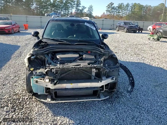 2017 MINI Countryman Cooper S with VIN WMZYT3C35H3D99048, listed as a Copart auction lot 81728614 with 89,144 mi miles and Salvage Title. Bid and sale history available at carsss.com. Image 13.