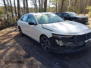 2023 Honda Accord Sport z VIN 1HGCY2F53PA020835, wystawiony jako IAAI lot #41805967 z przebiegiem 40 620 mil mil oraz . Historia ofert i sprzedaży dostępna na DreamBid. Obrazek 1.