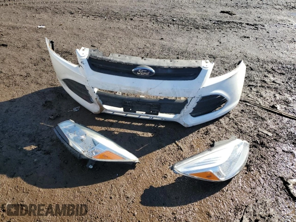 2015 Ford Escape SE with VIN 1FMCU9GX2FUB28617, listed as a Copart auction lot 46711975 with 131,963 mi miles and Salvage Title. Bid and sale history available at DreamBid. Image 13.