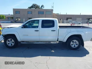 2009 Toyota Tacoma PreRunner with VIN 3TMKU72N89M022479, listed as a IAAI auction lot 42361086 with 297,165 mi miles and . Bid and sale history available at DreamBid. Image 15.
