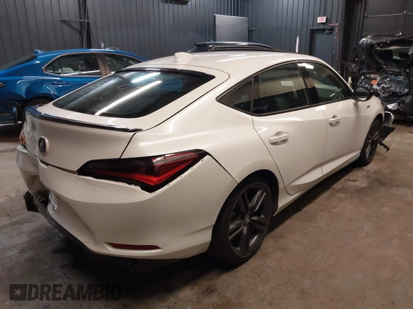 2024 Acura Integra w/A-Spec Package z VIN 19UDE4H32RA021255, wystawiony jako IAAI lot #42414165 z przebiegiem 11 120 mil mil oraz . Historia ofert i sprzedaży dostępna na DreamBid. Obrazek 4.
