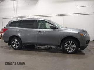 2017 Nissan Pathfinder SV with VIN 5N1DR2MM1HC668654, listed as a IAAI auction lot 42500600 with 71,434 mi miles and . Bid and sale history available at DreamBid. Image 13.