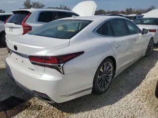 2019 Lexus LS with VIN JTHB51FF8K5009061, listed as a Copart auction lot 75710244 with 0 mi miles and Non Repairable. Bid and sale history available at carsss.com. Image 3.