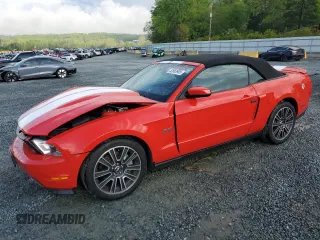 2012 Ford Mustang GT z VIN 1ZVBP8FFXC5213363, wystawiony jako Copart lot #52863905 z przebiegiem 51 896 mil mil oraz Szkoda całkowita • Salvage title. Historia ofert i sprzedaży dostępna na DreamBid. Obrazek 1.