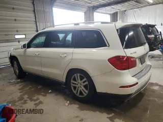 2014 Mercedes-Benz GL 450 z VIN 4JGDF7CE6EA338872, wystawiony jako Copart lot #57972835 z przebiegiem 133 820 mil mil oraz Tytuł czysty. Historia ofert i sprzedaży dostępna na DreamBid. Obrazek 2.