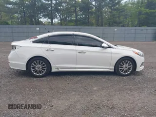 2015 Hyundai Sonata Limited z VIN 5NPE34AF0FH017562, wystawiony jako IAAI lot #42228546 z przebiegiem 108 494 mil mil oraz . Historia ofert i sprzedaży dostępna na DreamBid. Obrazek 13.