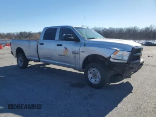 2018 Ram 2500 Tradesman with VIN 3C6TR5HT4JG231079, listed as a Copart auction lot 43718855 with 173,838 mi miles and Salvage title. Bid and sale history available at DreamBid. Image 4.