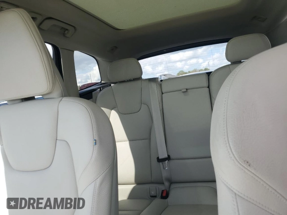 2023 Volvo XC60 Plus Bright Theme с VIN YV4L12DN7P1212567, выставлен на аукционе Copart как лот 74719694 с пробегом Не указан миль и На запчасти • Non repairable. История ставок и продаж доступна на DreamBid. Изображение 10.