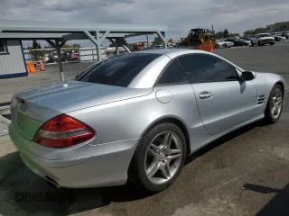 2007 Mercedes-Benz SL z VIN WDBSK77F67F119103, wystawiony jako Copart lot #53900205 z przebiegiem 70 877 mil mil oraz Czysty tytuł • Clean title. Historia ofert i sprzedaży dostępna na DreamBid. Obrazek 3.