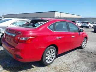 2017 Nissan Sentra SV with VIN 3N1AB7APXHL686584, listed as a IAAI auction lot 41893178 with 38,640 mi miles. Bid and sale history available at carsss.com. Image 4.