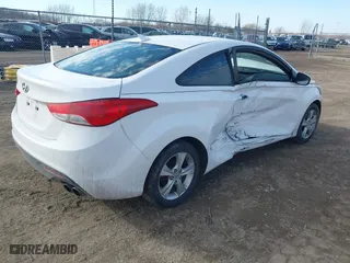 2013 Hyundai Elantra Coupe GS with VIN KMHDH6AE2DU023345, listed as a IAAI auction lot 41685816 with 1 mi miles. Bid and sale history available at carsss.com. Image 4.
